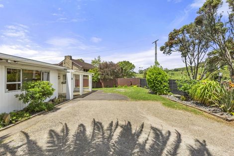 Photo of property in 3 Lorenzen Bay Road, Raglan, 3225