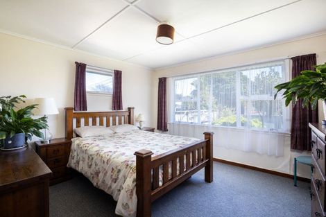 Photo of property in 131 Seaview Road, Westown, New Plymouth, 4310