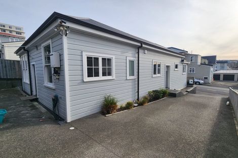 Photo of property in 113 Austin Street, Mount Victoria, Wellington, 6011