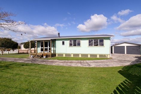 Photo of property in 41 Mahana Road, Ngatea, 3503