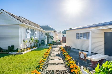 Photo of property in 13 Weka Grove, Elderslea, Upper Hutt, 5018