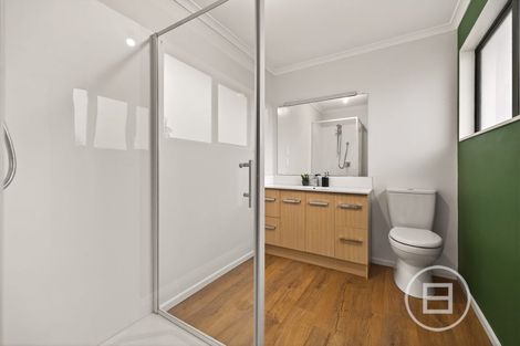 Photo of property in 20 Daveys Place, Arrowtown, 9302