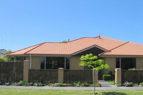 Photo of property in 12 Virtue Place, Bishopdale, Christchurch, 8053