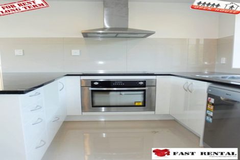 Photo of property in 132 Rangatira Road, Beach Haven, Auckland, 0626