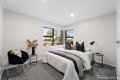 Photo of property in 41 Innismara Avenue, Wattle Downs, Auckland, 2103