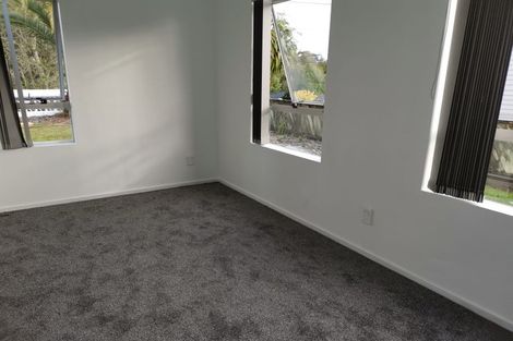 Photo of property in 1/11 Park Avenue, Northcote, Auckland, 0626