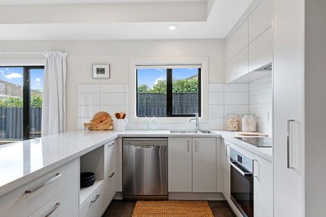 Photo of property in 1/118 Innes Road, St Albans, Christchurch, 8052