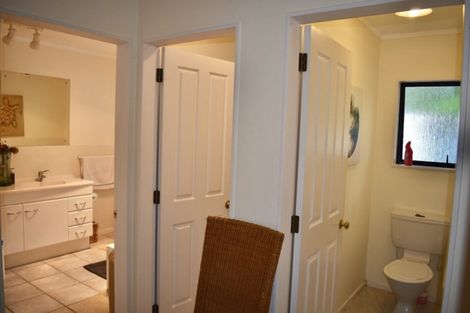 Photo of property in 12 Renata Road, Otaki, 5512