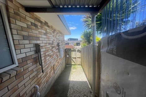 Photo of property in 21 Maugham Drive, Bucklands Beach, Auckland, 2014