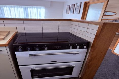 Photo of property in 14 Virginia Heights, Otamatea, Whanganui, 4501