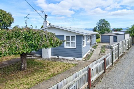 Photo of property in 63 River Road, Masterton, 5810