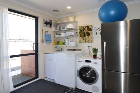 Photo of property in 3 Hereford Drive, Carterton, 5713