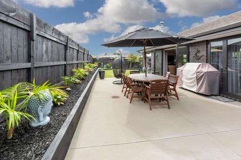 Photo of property in 2 Mirabell Place, Patumahoe, Pukekohe, 2679