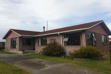 Photo of property in 12 Treffers Avenue, Rangiora, 7400