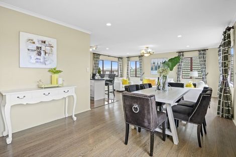 Photo of property in 79a Tiraumea Drive, Pakuranga, Auckland, 2010