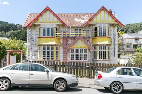 Photo of property in 105 Brougham Street, Mount Victoria, Wellington, 6011