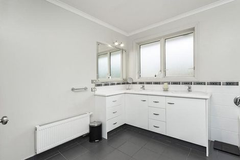 Photo of property in 5 Raglan Street, Balaclava, Dunedin, 9011