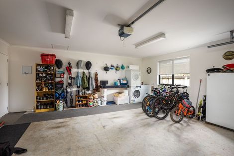 Photo of property in 503 Richmond Road, Lepperton, New Plymouth, 4373