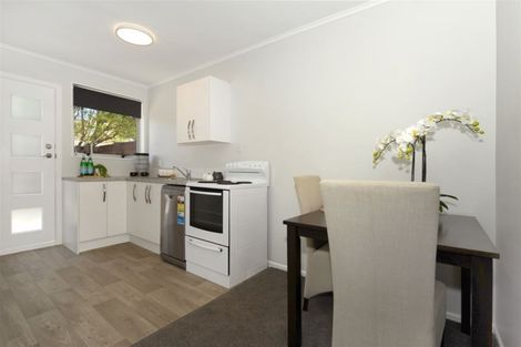 Photo of property in 4/33 Fairfield Avenue, Addington, Christchurch, 8024