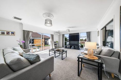 Photo of property in 10 Jocelyn Street, Casebrook, Christchurch, 8051