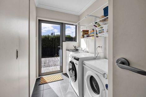 Photo of property in 17 Ponderosa Place, Opunake, 4616