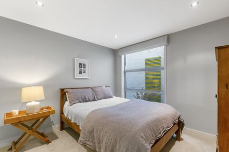 Photo of property in 7 Lakshmi Place, Khandallah, Wellington, 6035