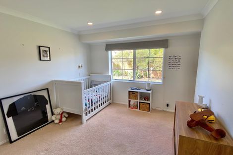 Photo of property in 1 Tuakura Way, The Gardens, Auckland, 2105