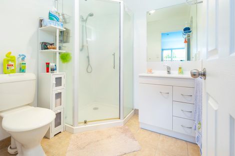 Photo of property in 3 Cathcart Close, Pukekohe, 2120