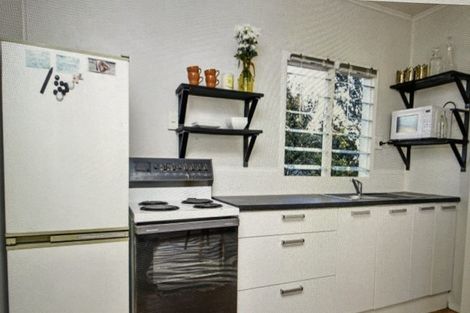 Photo of property in 377a Triangle Road, Henderson, Auckland, 0610