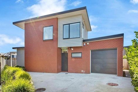 Photo of property in 143 Grove Road, Papakura, 2110