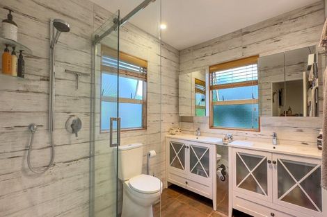 Photo of property in 101 Leighton Road, Whangamata, 3620