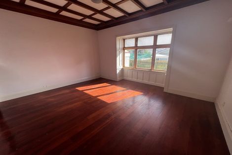 Photo of property in 11 Rolleston Street, Mount Cook, Wellington, 6021