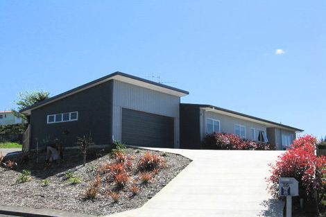 Photo of property in 16 Rata Avenue, Huntly, 3700