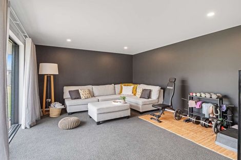 Photo of property in 119 Shillingford Boulevard, Rolleston, 7615