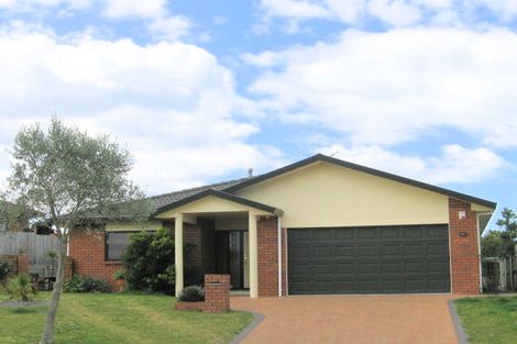 Photo of property in 12 Thebes Grove, Papamoa Beach, Papamoa, 3118