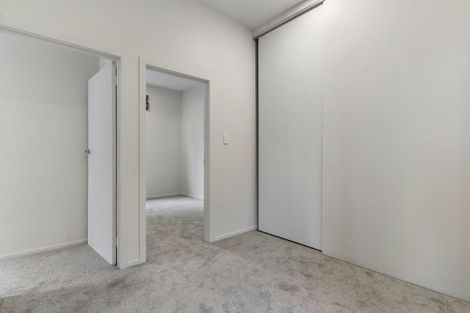 Photo of property in 37 Roberton Road, Avondale, Auckland, 1026