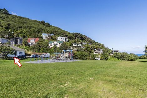 Photo of property in 181 Houghton Bay Road, Houghton Bay, Wellington, 6023