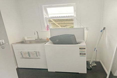 Photo of property in 10 Fergusson Street, Solway, Masterton, 5810