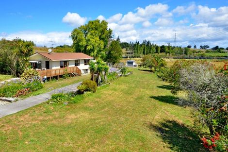 Photo of property in 1746 East Coast Road, Stillwater, Silverdale, 0794