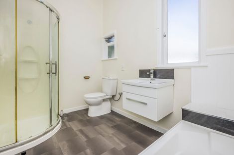 Photo of property in 14 Golf Avenue, Otahuhu, Auckland, 1062