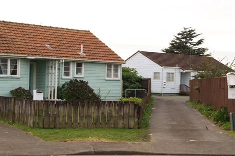 Photo of property in 15 Ewart Road, Mangere East, Auckland, 2024