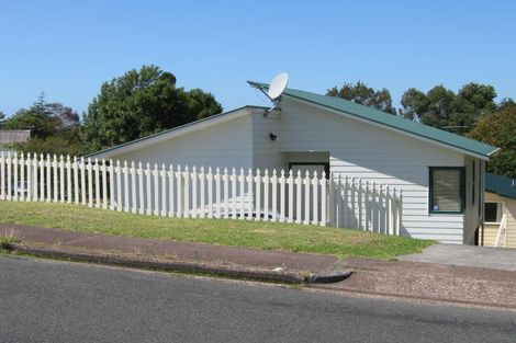 Photo of property in 18 Dunraven Place, Torbay, Auckland, 0630