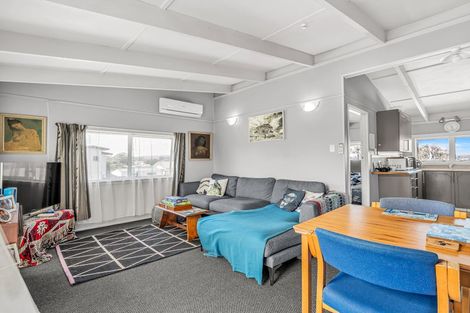 Photo of property in 1/130 Pukehina Parade, Pukehina, 3189