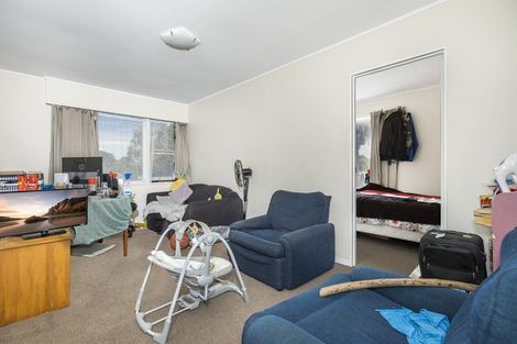 Photo of property in 31 Hobart Crescent, Wattle Downs, Auckland, 2103