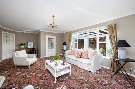 Photo of property in 25 Tuirau Place, Ilam, Christchurch, 8041