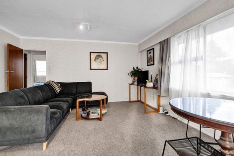 Photo of property in 16 High Street, Hawera, 4610