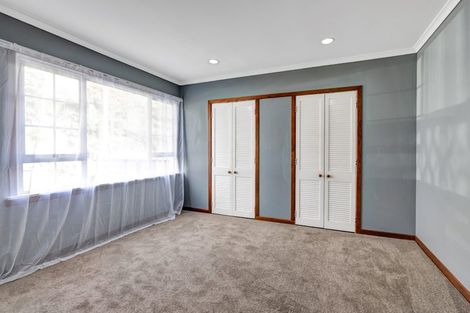 Photo of property in 40 Queens Road, Glen Avon, New Plymouth, 4312