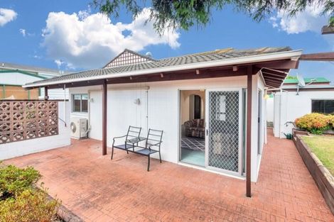 Photo of property in 1/18 Matuhi Rise, Henderson, Auckland, 0612