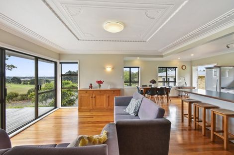 Photo of property in 142 Wymer Road, Glenbrook, Waiuku, 2681