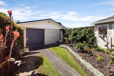 Photo of property in 27 Browning Crescent, Owhata, Rotorua, 3010